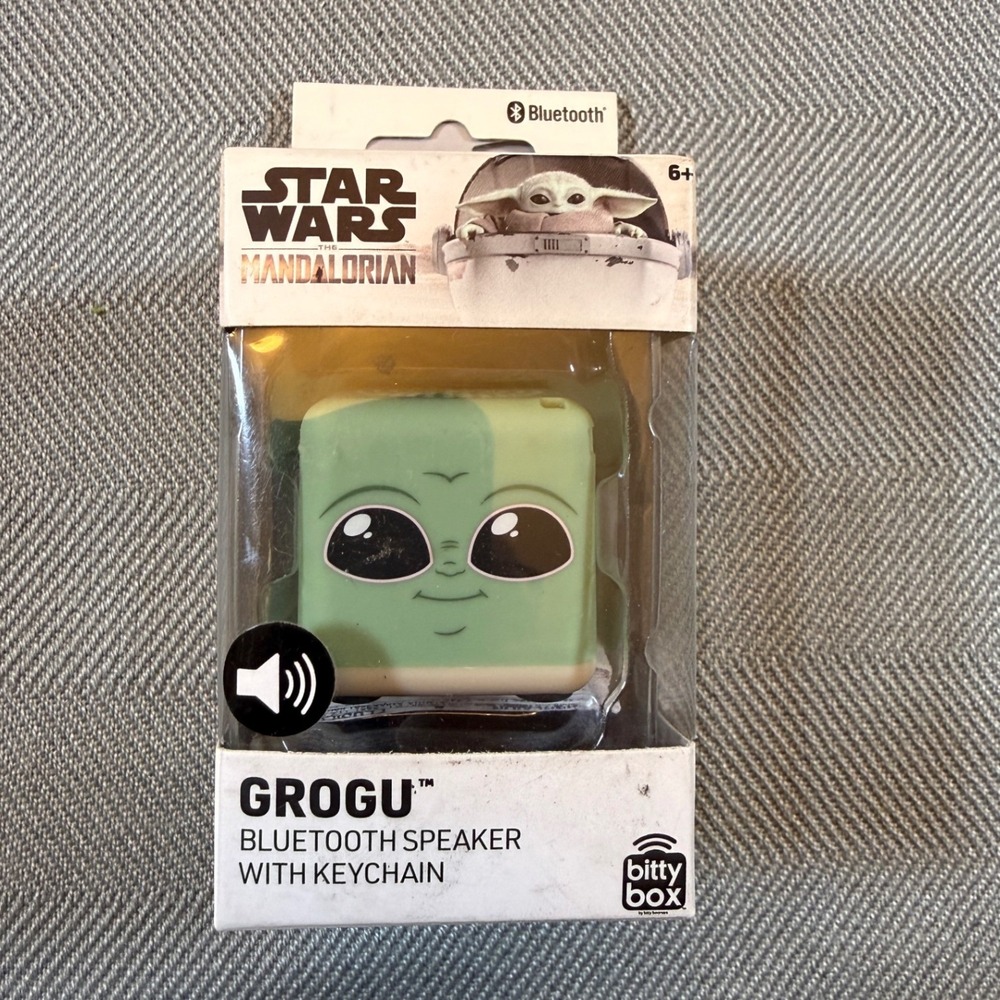 Star Wars Mandalorian Grogu Bitty Box Bluetooth Speaker Keychain BBOX1 New 2376
